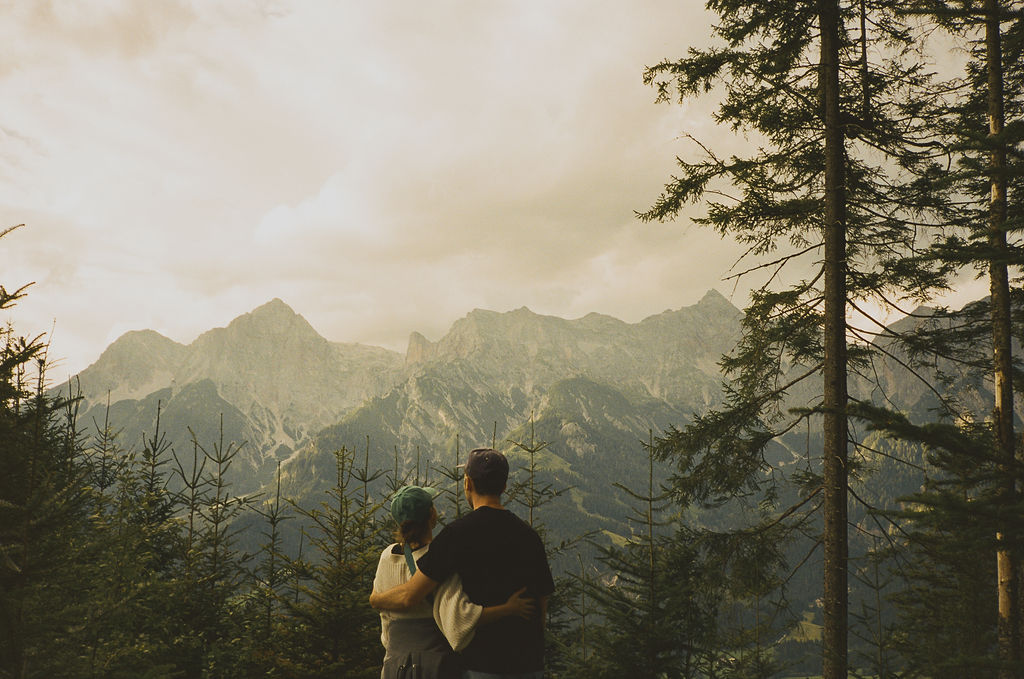 1.ArriveinMariaAlm_LinhSFoto_21