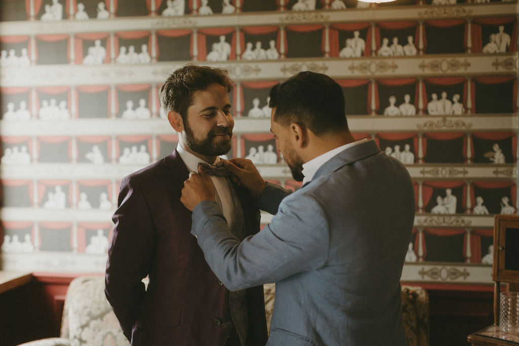 1.GettingReady_C&L_LinhSchroeterFoto_40