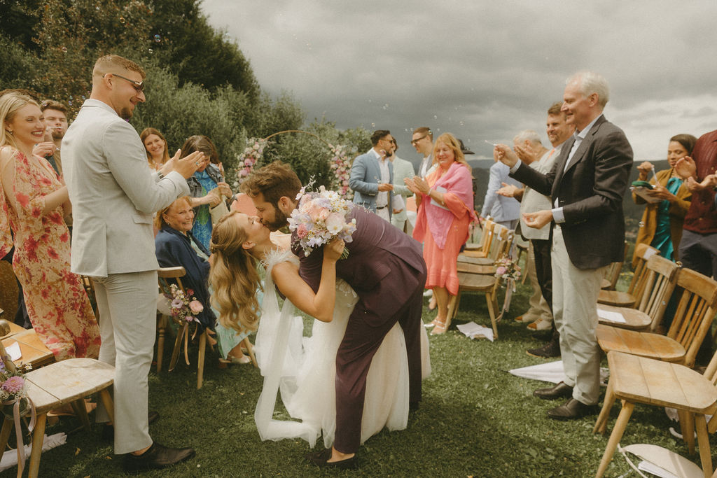 3.Ceremony_C&L_LinhSchroeterFoto_359