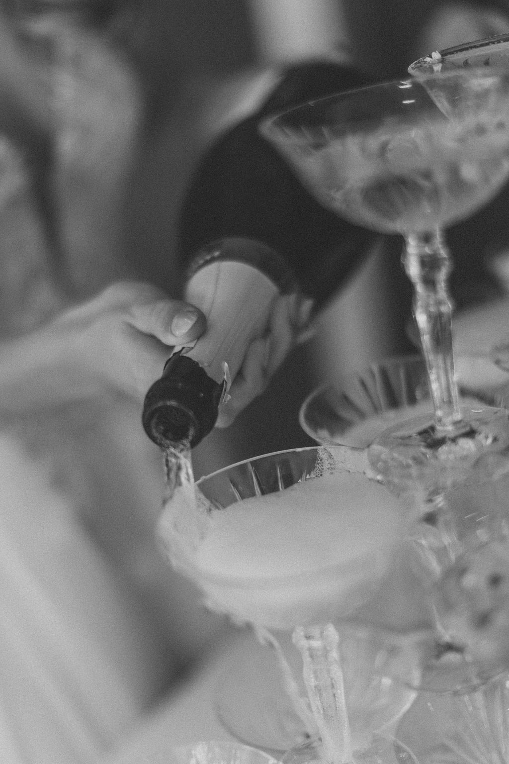 7.Champagne_C&L_LinhSchroeterFoto_19