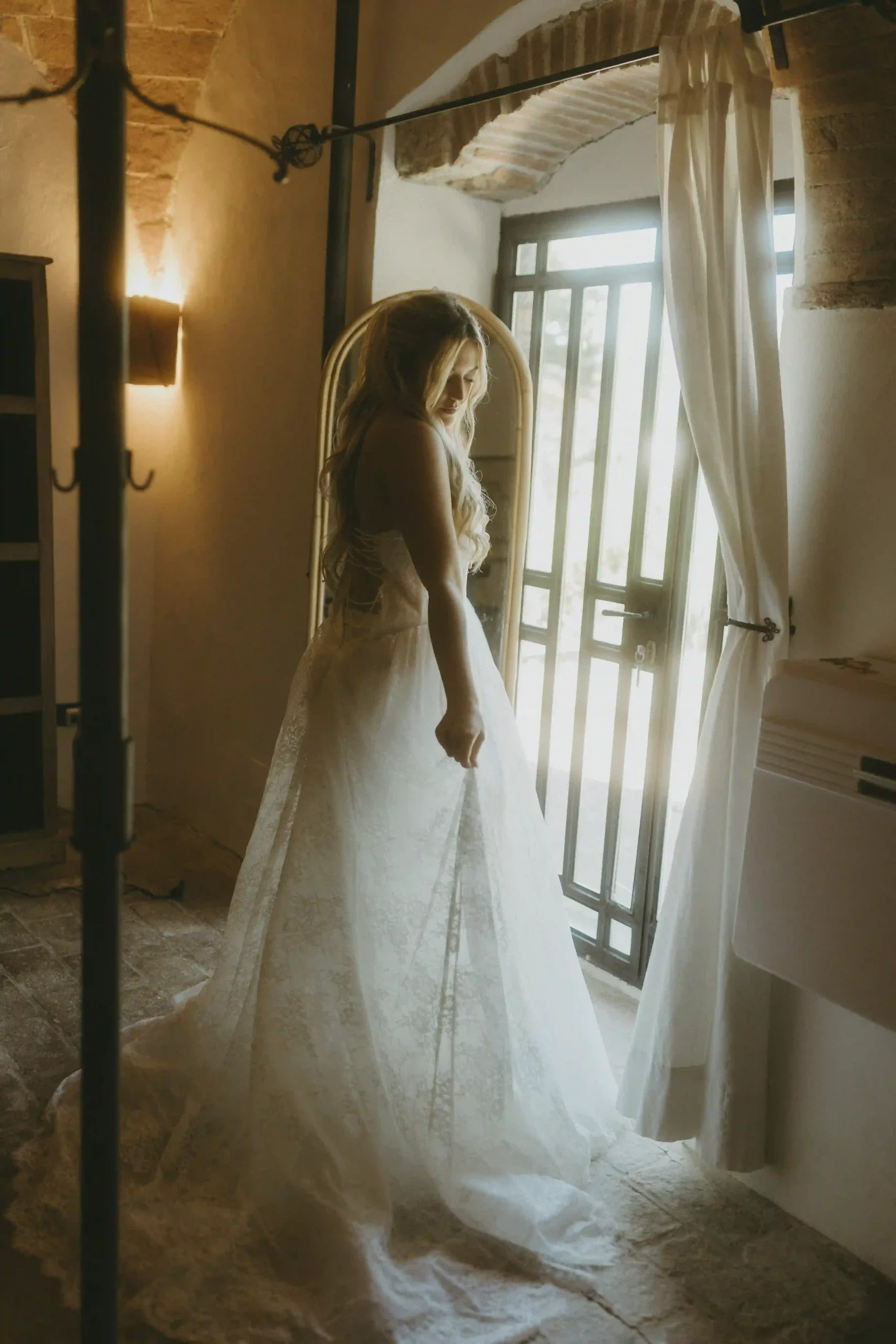 Tuscany Wedding_1.K&J_GettingReady_LinhSchroeterFoto_257