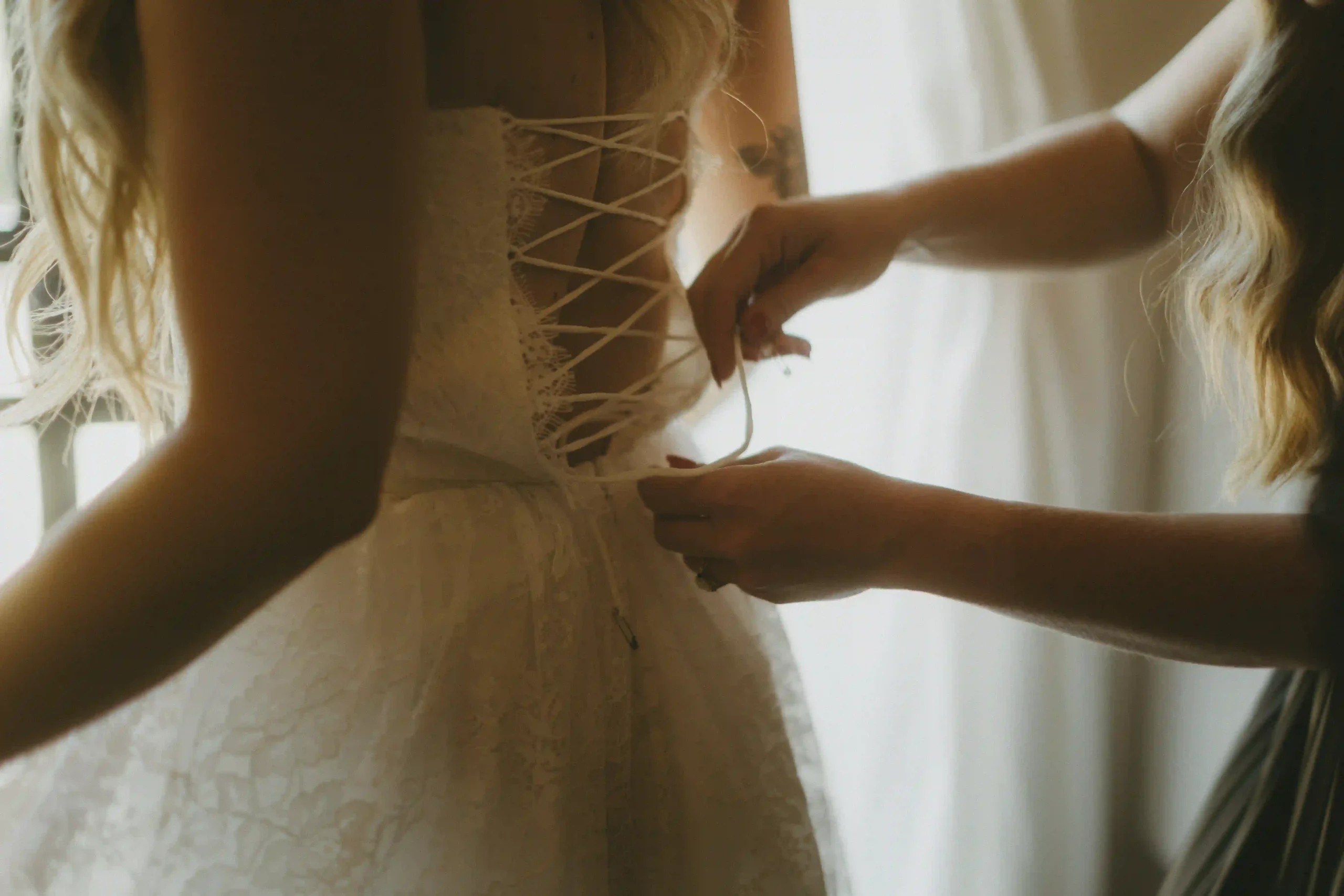 Tuscany Wedding_1.K&J_GettingReady_LinhSchroeterFoto_272