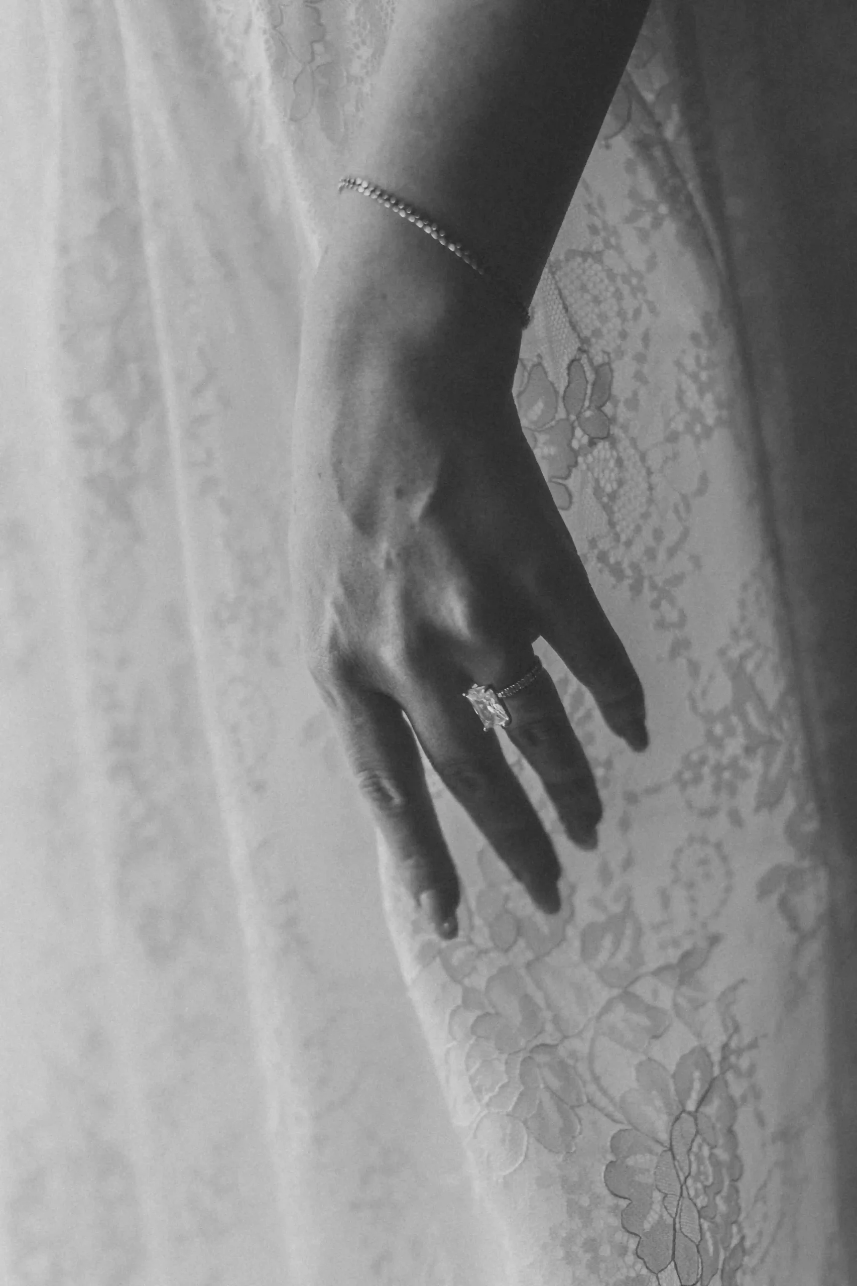 Tuscany Wedding_1.K&J_GettingReady_LinhSchroeterFoto_291