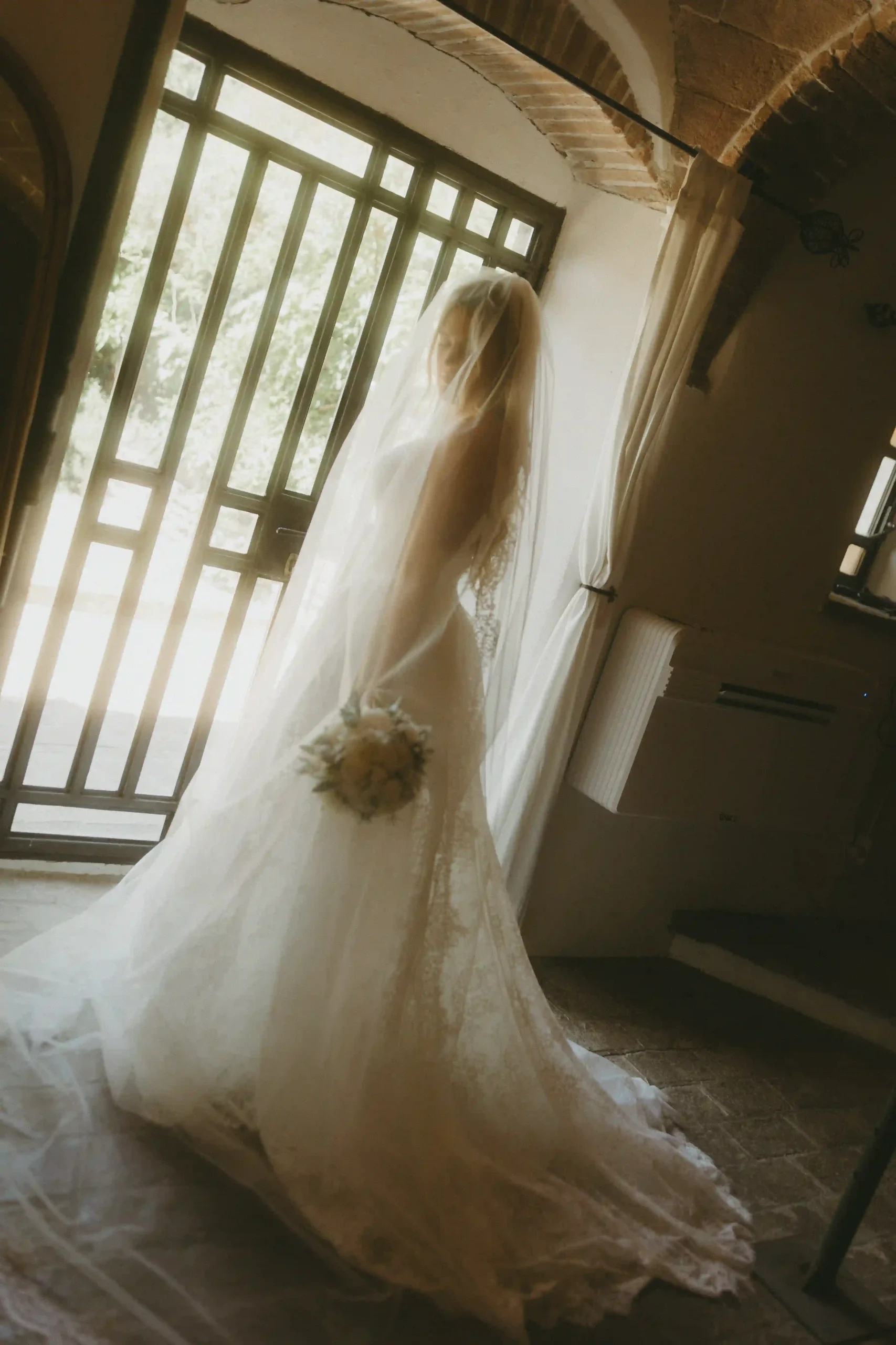 Tuscany Wedding_1.K&J_GettingReady_LinhSchroeterFoto_378