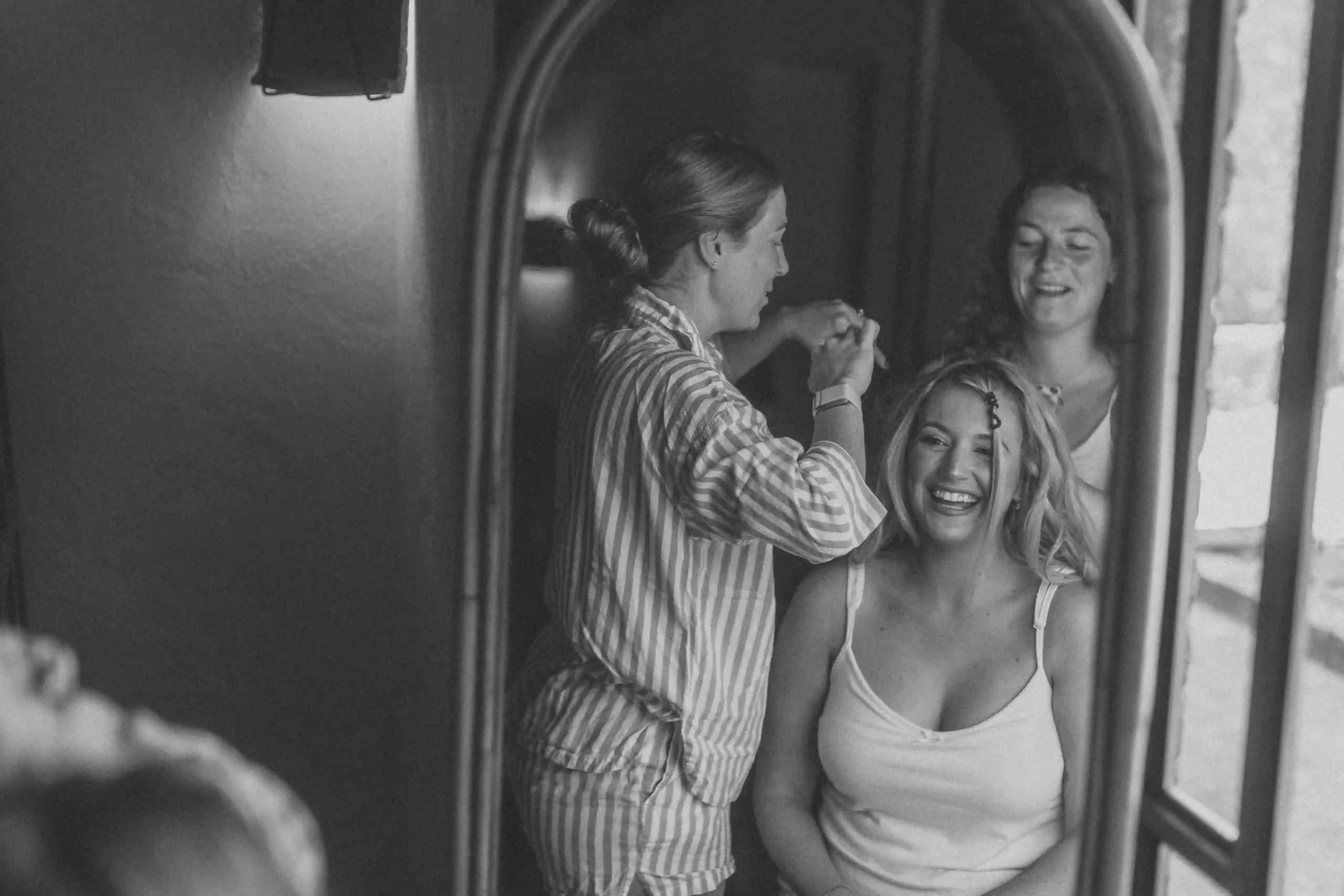 Tuscany Wedding_1.K&J_GettingReady_LinhSchroeterFoto_82