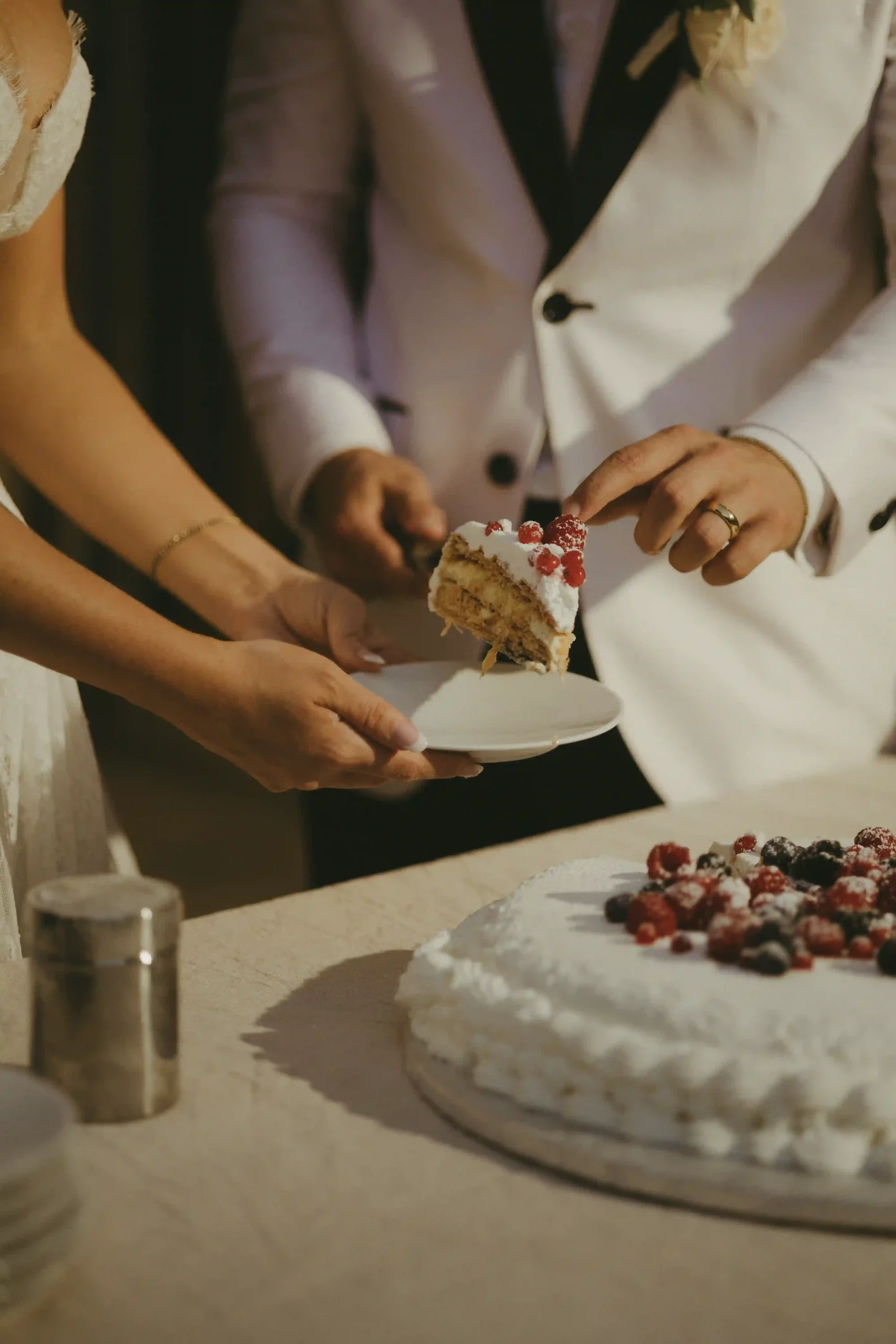 Tuscany Wedding_8.Cake_K&J_LinhSFoto_25